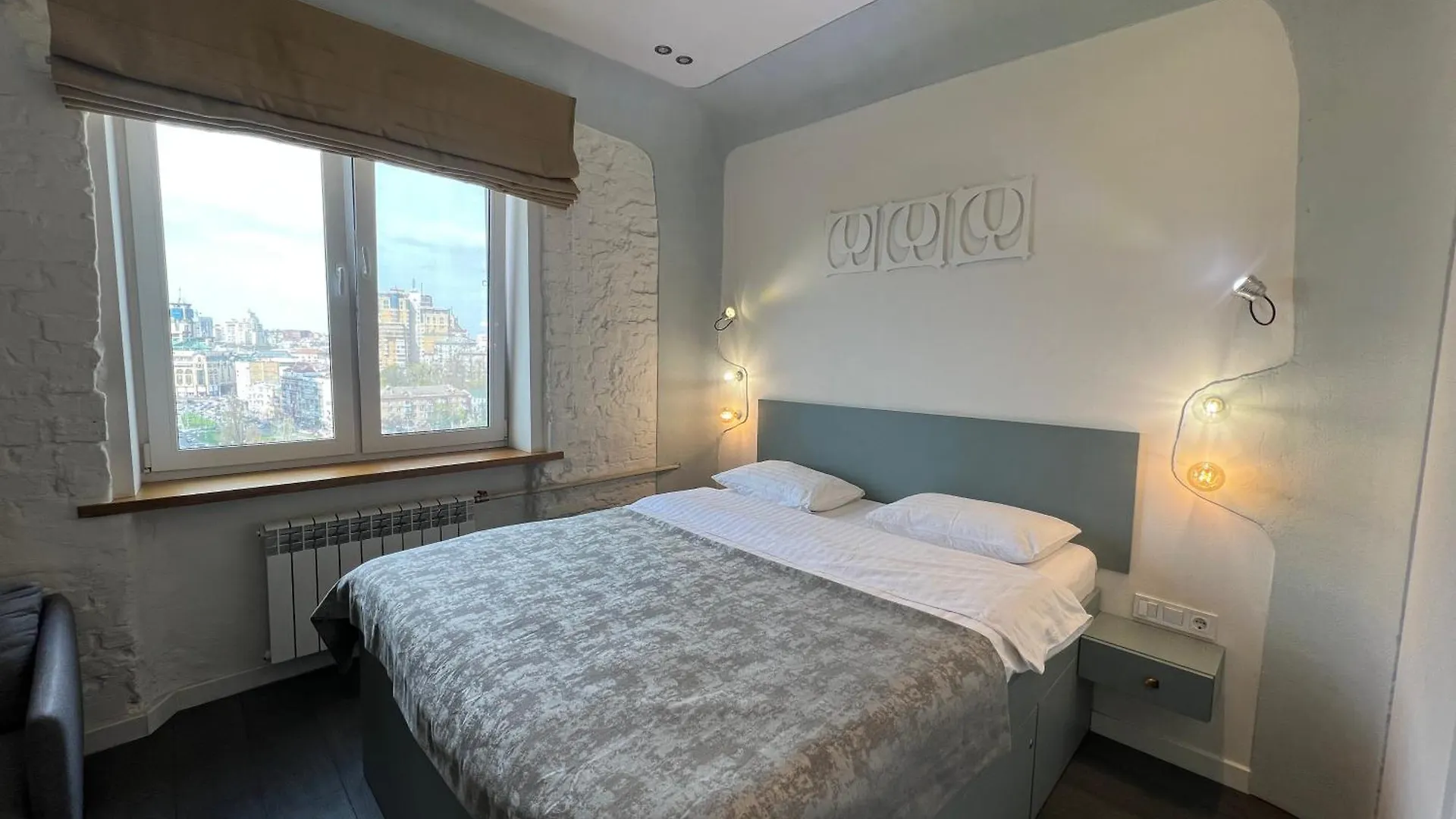 Hotel Kyiv Panorama Apartments Near Gulliver